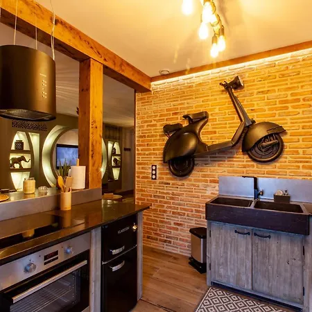 Oluxuxy49 - T3 De Prestige, Place Du Ralliement, 2ème 3ème Et 4ème étage Sans Ascenseur * Angers