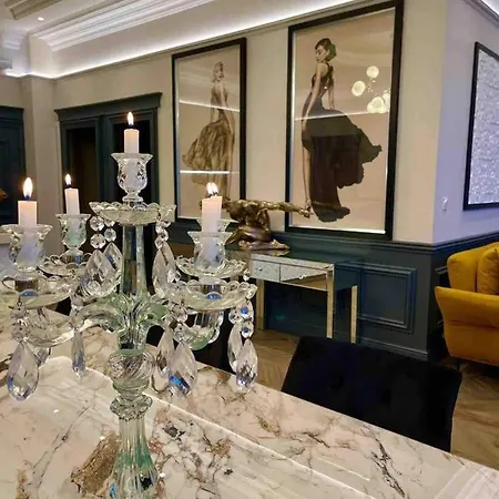Apartment Prestige At Place Du Ralliement *