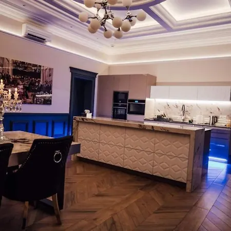 Oluxuxy49 - T3 De Prestige, Place Du Ralliement, 2eme 3eme Et 4eme Etage Sans Ascenseur *