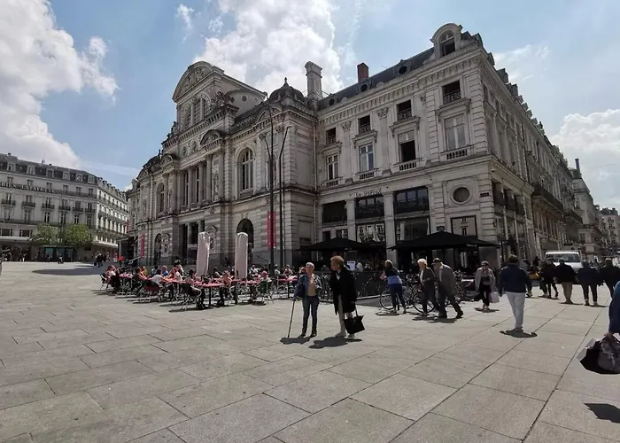 Oluxuxy49 - T3 De Prestige, Place Du Ralliement, 2eme 3eme Et 4eme Etage Sans Ascenseur * Angers