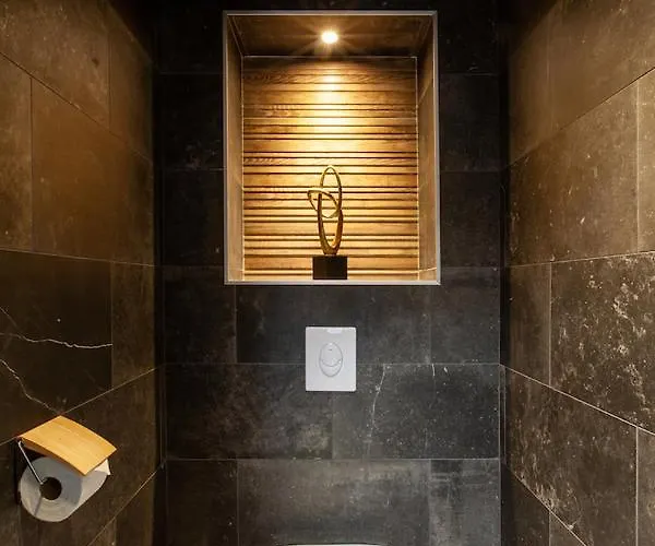 Oluxuxy49 - T3 De Prestige, Place Du Ralliement, 2eme 3eme Et 4eme Etage Sans Ascenseur *