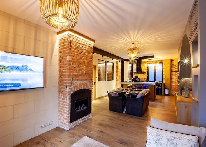 Διαμέρισμα Oluxuxy49 - T3 De Prestige, Place Du Ralliement, 2eme 3eme Et 4eme Etage Sans Ascenseur