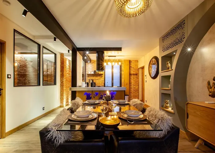 Oluxuxy49 - T3 De Prestige, Place Du Ralliement, 2eme 3eme Et 4eme Etage Sans Ascenseur * Angers