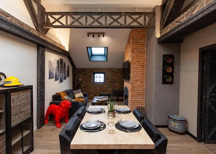 Apartament Oluxuxy49 - T3 De Prestige, Place Du Ralliement, 2eme 3eme Et 4eme Etage Sans Ascenseur Angers