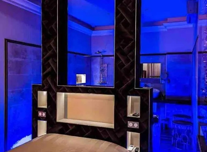 Oluxuxy49 - T3 De Prestige, Place Du Ralliement, 2eme 3eme Et 4eme Etage Sans Ascenseur * 앙제