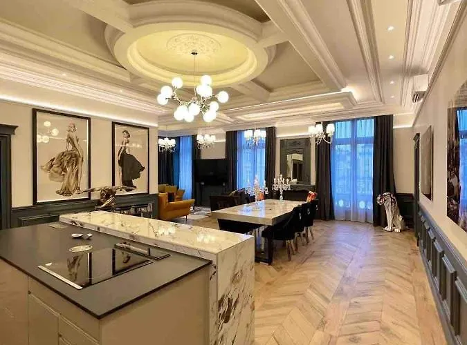 Oluxuxy49 - T3 De Prestige, Place Du Ralliement, 2eme 3eme Et 4eme Etage Sans Ascenseur *