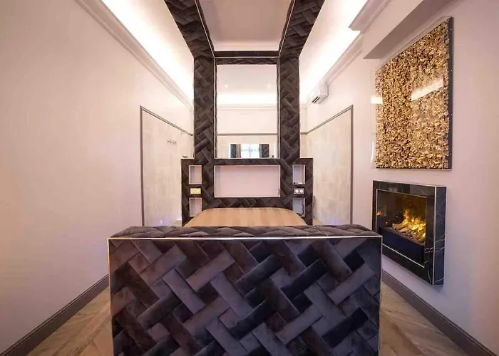 Oluxuxy49 - T3 De Prestige, Place Du Ralliement, 2eme 3eme Et 4eme Etage Sans Ascenseur