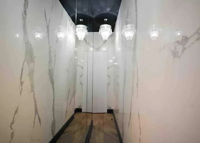 Oluxuxy49 - T3 De Prestige, Place Du Ralliement, 2eme 3eme Et 4eme Etage Sans Ascenseur Angers