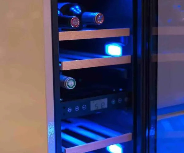 Oluxuxy49 - T3 De Prestige, Place Du Ralliement, 2eme 3eme Et 4eme Etage Sans Ascenseur Apartament *