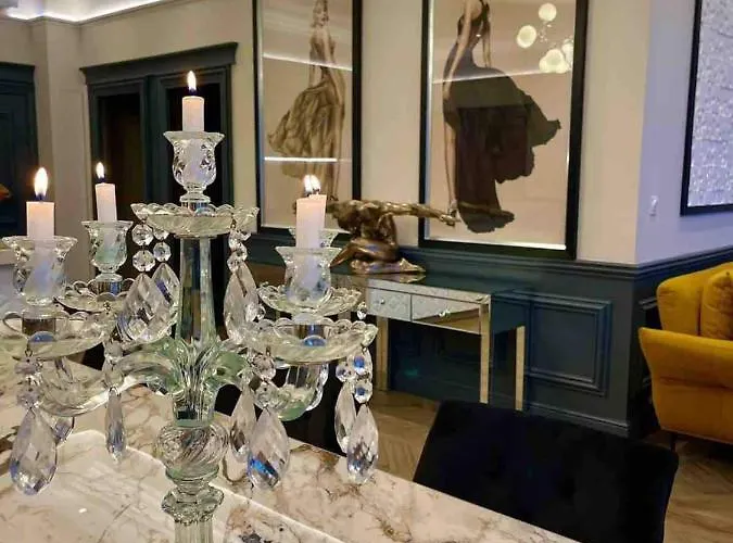 Διαμέρισμα Oluxuxy49 - T3 De Prestige, Place Du Ralliement, 2eme 3eme Et 4eme Etage Sans Ascenseur *